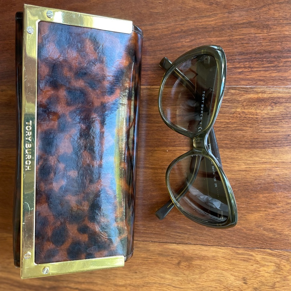 Tory Burch Cat Eye Sunglasses